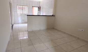 Imagem 2: Casa com 3 dormitórios para alugar, 100 m² por R$ 1.050,00/mês - Parque Leblon - Londrina