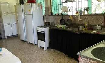 Imagem 3: Duas casa com área livre a venda