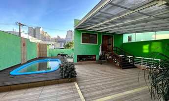 Imagem: Casa térrea com 03 dormitorios sendo 2