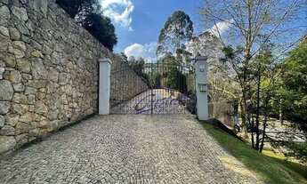 Imagem 5: Linda! Estilo Toscano com linda vista! 6 suítes, salão gourmet, piscina, sauna!