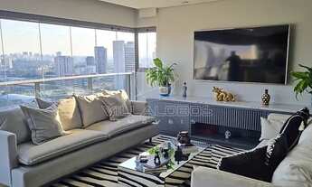 Imagem: Apartamento com 3 quartos, 173 m², à venda