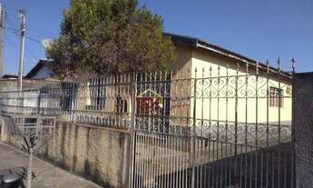 Imagem: Casa com 2 dormitórios à venda, 178 m²