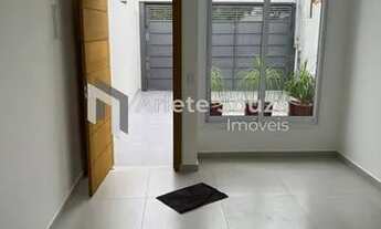 Imagem 3: Casa para Venda em Arujá, Cidade Nova Arujá, 3 dormitórios, 1 suíte, 2 banheiros, 2 vagas