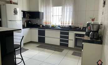 Imagem 7: Casa com 3 dormitórios à venda, 220 m² por R$ 440.000,00 - Dic VI (Conjunto Habitacional S