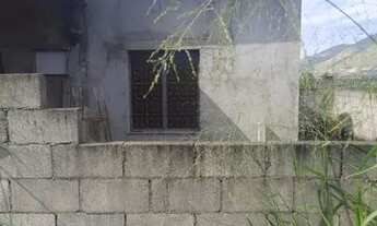 Imagem 2: Casa proximo a rodovia