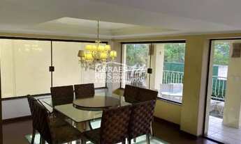 Imagem 6: Casa em condomínio com 5 quartos (2 suítes), 4 vagas, sala de cinema, piscina, Fitness, 60