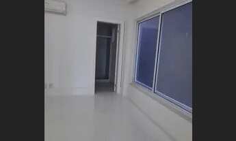 Imagem 6: Casa de condomínio para aluguel tem 350 metros quadrados com 4 quartos