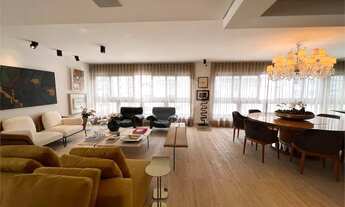 Imagem 4: Apartamento reformado impecável no miolo do Jardins 169m2