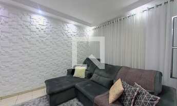 Imagem 2: Casa para Aluguel - Jardim Presidente Dutra, 3 Quartos, 126 m2