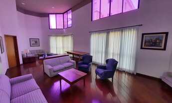 Imagem 4: Apartamento para aluguel possui 176 metros quadrados com 4 quartos