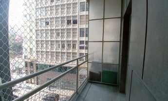 Imagem 7: Republica, em frente ao metro Republica, um quarto suíte, com varanda portaria presencial