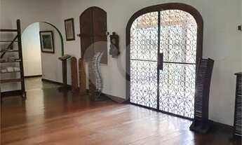 Imagem 3: Excelente casa para residencia ou comércio. Com 510 m² de área e 2149 de área toral. a 200