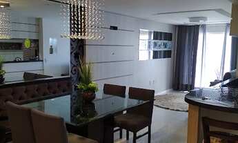 Imagem 3: Apartamento para venda tem 173 metros quadrados com 3 quartos em Centro - Balneário Cambor