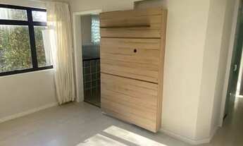 Imagem 2: Apartamento reformado e ensolarado no Conjunto Residencial Anita Garibaldi Barreirinha