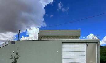 Imagem: CASA SETOR FAIÇAVILLE Casa de Rua com 3