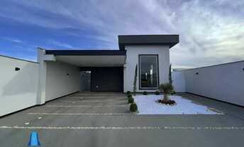 Imagem: Casa Nova à Venda em Condomínio Piscina