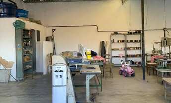 Imagem 7: Aluga-se galpão na Serrinha! Ideal para confecção, academia, etc (200m2