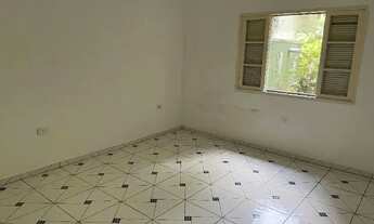 Imagem 2: Alugo casa 03 cômodos prox metrô