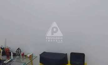 Imagem 6: Privilégio Imóveis vende sala toda reformada no Centro do Rio