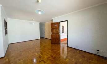 Imagem 2: Casa para locação no Jardim Satélite repleta de armários