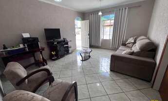 Imagem 4: Casa à venda com 3 dormitórios no Centro de Palhoça/SC