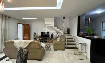 Imagem 4: Casa Geminada Duplex à Venda no Bairro Santa Mônica, 3 Quartos com 1 Suíte e 2 Vagas