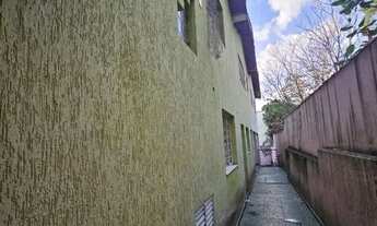 Imagem 2: Casa à venda no Jaguaré, São Paulo - 4 dormitórios, 3 banheiros, 2 garagens