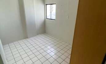 Imagem 2: Amplo apartamento no Bairro da Torre