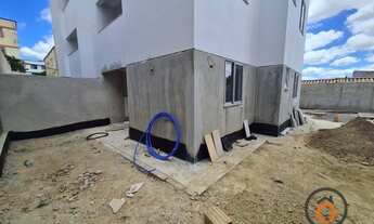 Imagem 2: Apartamento para venda possui 80 metros quadrados com 2 quartos em Copacabana - Belo Horiz