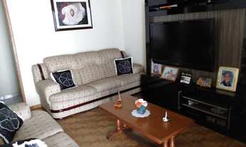 Imagem 7: Duas Lojas e Casa com 3 quartos, suíte, varanda, quintal, 5 vagas, lote 360m² no bairro Pi