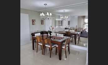 Imagem 3: EREDITA para venda possui 202 metros quadrados com 3 quartos