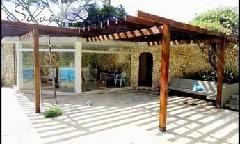 Imagem 7: Casa de condomínio para aluguel possui 690 metros quadrados com 4 quartos sendo 2 suítes