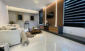 Imagem 2: Lindo sobrado de 4 suítes no condomínio Jardins Madri