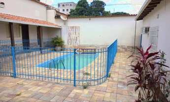 Imagem 2: Casa 03 quartos, 01 suite, 02 salas, 03 banhos e 04 vagas