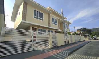 Imagem: Sobrado para venda tem 69 metros quadrados