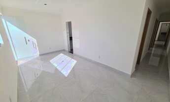 Imagem 3: Casa com 3 Quartos à Venda, 111m² por R$ 399.000