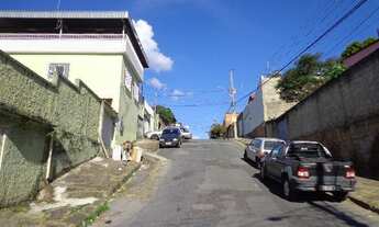 Imagem 2: Casa a Venda no bairro Pirajá - Belo Horizonte, MG