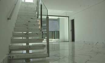 Imagem 7: Cobertura duplex para venda possui 290 metros quadrados com 4 quartos em Carmo - Belo Hori