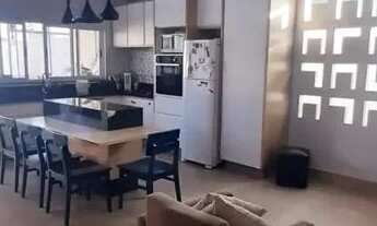 Imagem 2: ARNIQUEIRAS: Style House 4 qt/St, pisc/chursq, td.armarios, 270m2, condm.no centro da city