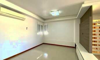 Imagem 7: Apartamento com 3 dormitórios, sendo 1 suíte, com 2 vagas no América