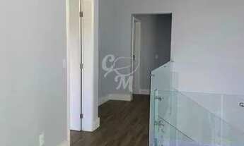 Imagem 3: Casa moderna, com pé direito alto e conceito aberto