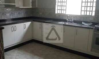 Imagem 2: Casa com 3 dormitórios para alugar por R$ 1.790,00/mês - Parque Novo Mundo - Americana/SP