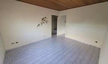 Imagem 7: Casa bairro Santa Emilia, 3 quartos, quintal, varanda, portão eletrônico, casa forrada