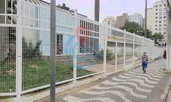 Imagem 2: Casa comercial para aluguel possui 742 de area construida em São Vicente - SP