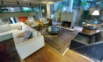 Imagem 3: Linda, espaçosa e em rua nobre! Próximo ao Hospital Albert Einstein!! Morumbi!!!