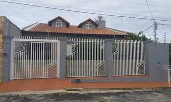 Imagem: Casa para venda no altos do Coxipó, possui