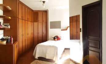 Imagem 2: Casa para Venda em Joinville, Glória, 5 dormitórios, 5 suítes, 3 banheiros, 4 vagas