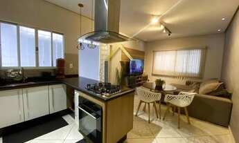 Imagem 1: Vende-se linda casa com 2 dormitórios - 70m² em Taubaté-SP