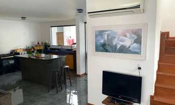 Imagem 7: Casa para Venda em Florianópolis, Canasvieiras, 4 dormitórios, 1 suíte, 2 banheiros, 2 vag