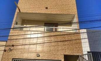 Imagem: Vendo ou troco lindo Primeiro Andar no bairro